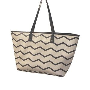 Lauren Ralph Lauren Black Label Chevron Print Vinyl Tote Bag - Black and Cream